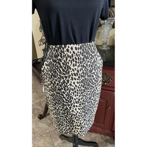 Outback Red animal print pencil skirt with‎ side pockets & back slit size 4